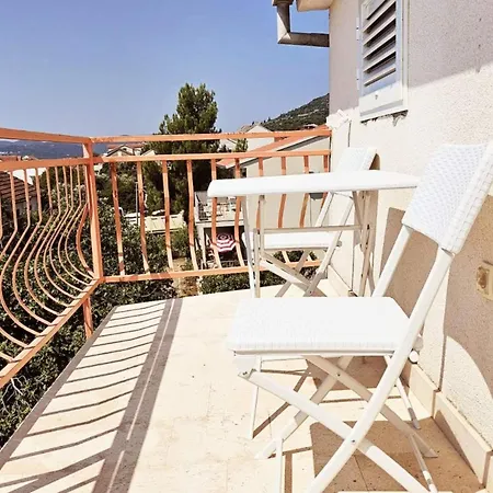 Apartment Eljka - With Terrace And A Sea View 1 Orebić
